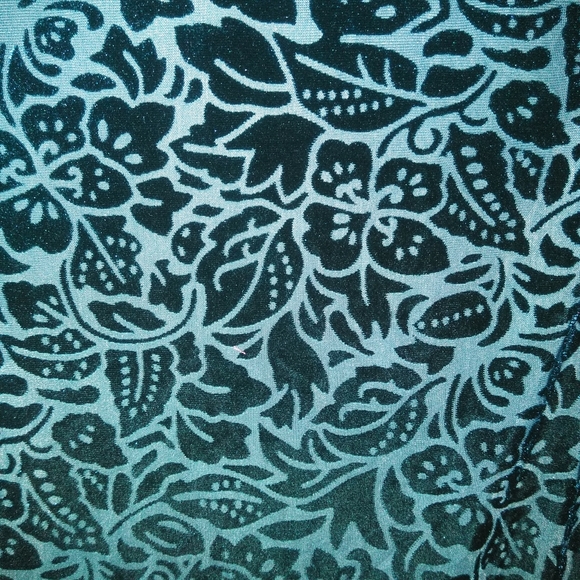 Adrienne Vittadini Velvet Floral Dress - Picture 3 of 6